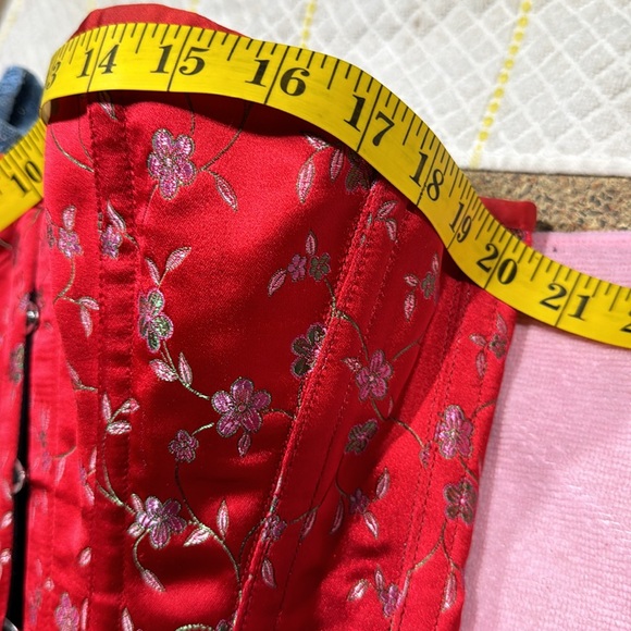 Custom HIGH QUALITY from London satin cotton with herring bone RED corset OSFM - Picture 4 of 17